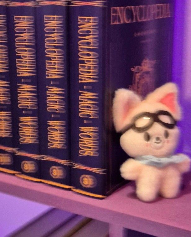 yangminjiscart's tweet photo. ˗ˏˋ✩ˎˊ˗ wtb lfs foxiny 10 cm skzoo

-can be pilot or magic school 
-preloved✅️ (but no to op pls)
- dm for offers
- budget 700 below (can nego) https://t.co/UdmQ8UbP1H