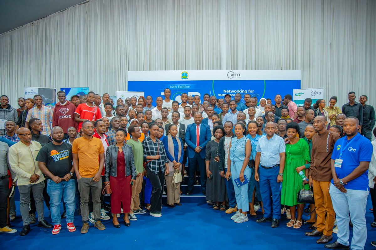 CityofKigali's tweet image. We sincerely thank our valued stakeholders for their contributions to the success of the 14th edition of Kigali #JobNet. 

This event brought together around 2,000 job seekers and 50 employers, providing a dynamic platform to tackle unemployment in the City of Kigali.

Learn more