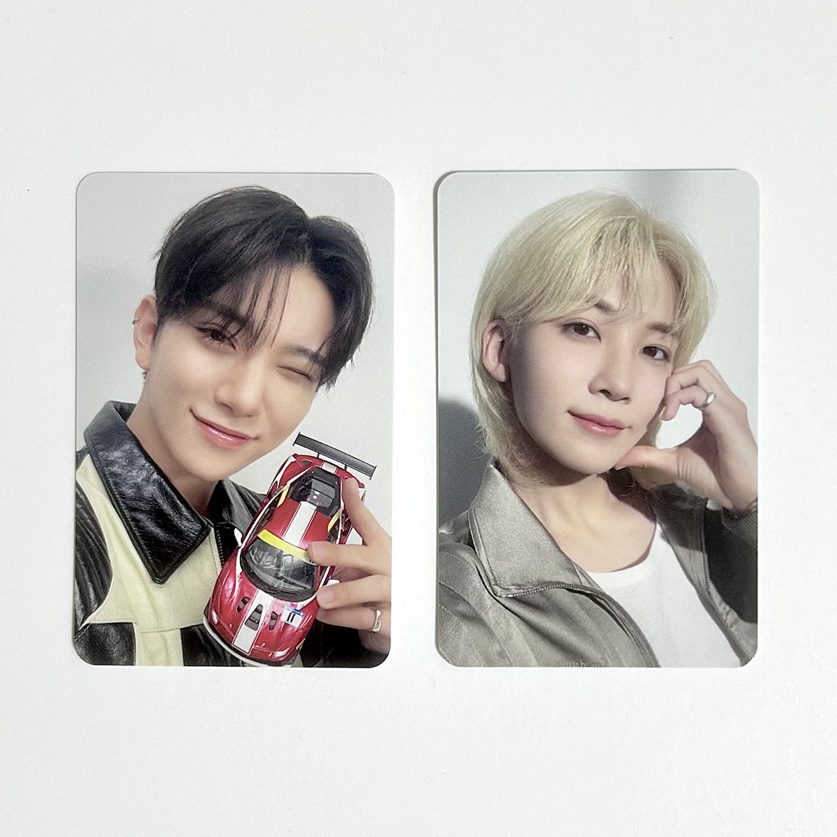 디어 tweet media