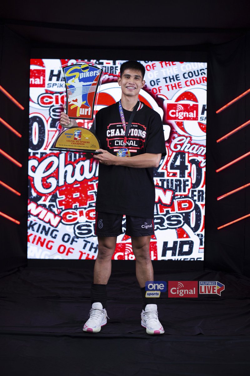 Markcalado06's tweet image. Blessed to see another year❤️🙏

#champion 
#CignalHDSpikers 
#SpikersTurf2024