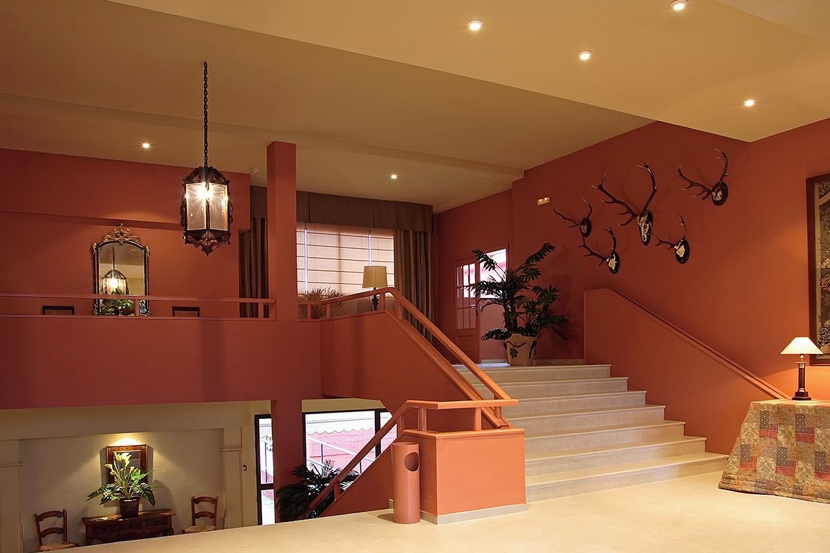 El Real Club de Campo de Córdoba, <a href="/golfcordoba/">Real Club de Campo de Córdoba</a>, cuenta con una sede social de 2.600 m2 destinados a satisfacer todas las necesidades propias de socios y visitantes. Amplios salones, salas de reuniones y exposiciones y servicio de restauración. 

👉 golfcordoba.com