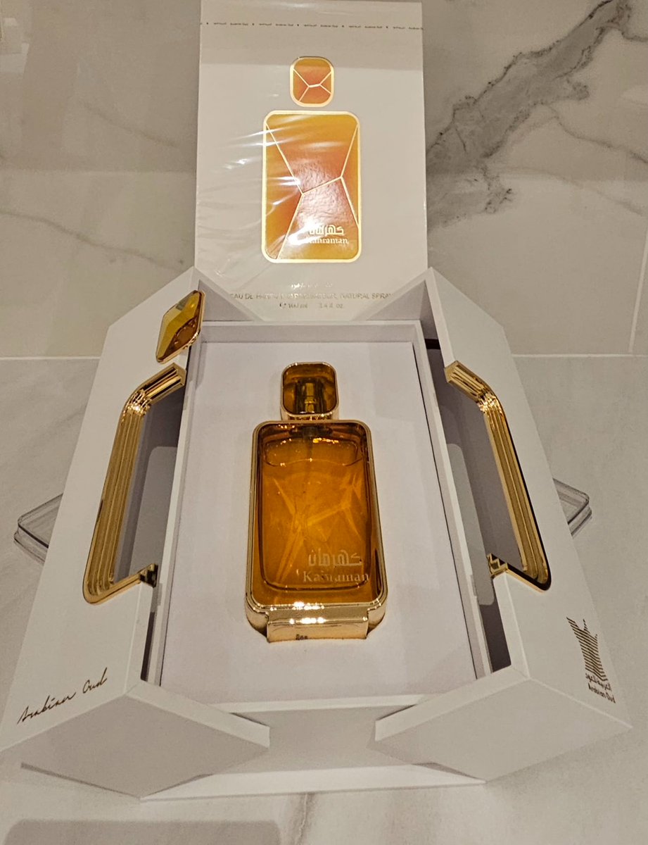 Arabian_Parfums's tweet photo. @iamrainey01 Je te recommande une perle rare, discrète et précieuse, mais dotée d'une fragrance exceptionnelle qui envoûte les sens ! Une essence unique, sublimée par un packaging somptueux, véritable œuvre d'art qui évoque le raffinement et l'élégance. @Arabian_Parfums 
Snap:@arabian-parfums https://t.co/hXgTu1IUhw