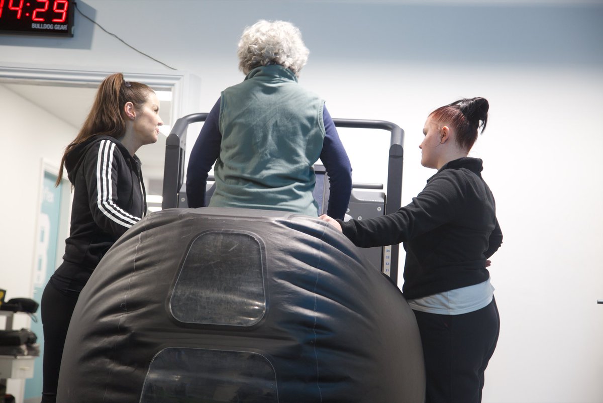 Defying Gravity One Step At A Time🏃‍♀️💚

Run Without The Stress On Your Joints! The Anti-Gravity Treadmill Supports Your Body’s Weight, Making It Perfect For Rehab, Performance Training, Or Just A Smoother Run!

#physicaltherapy #therapist #therapies #alterg #antigravitymachine