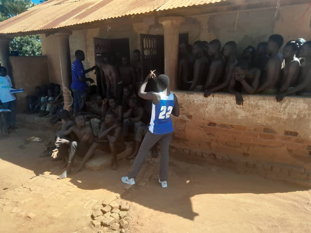 17 suspects apprehended in Lira during an intelligence led operation conducted at Teso-Bar and it's surroundings.
Patrick Jimmy Okema the Police Spokesperson North Kyoga confirmed it and said they were taken to Lira City headquarters for detention.