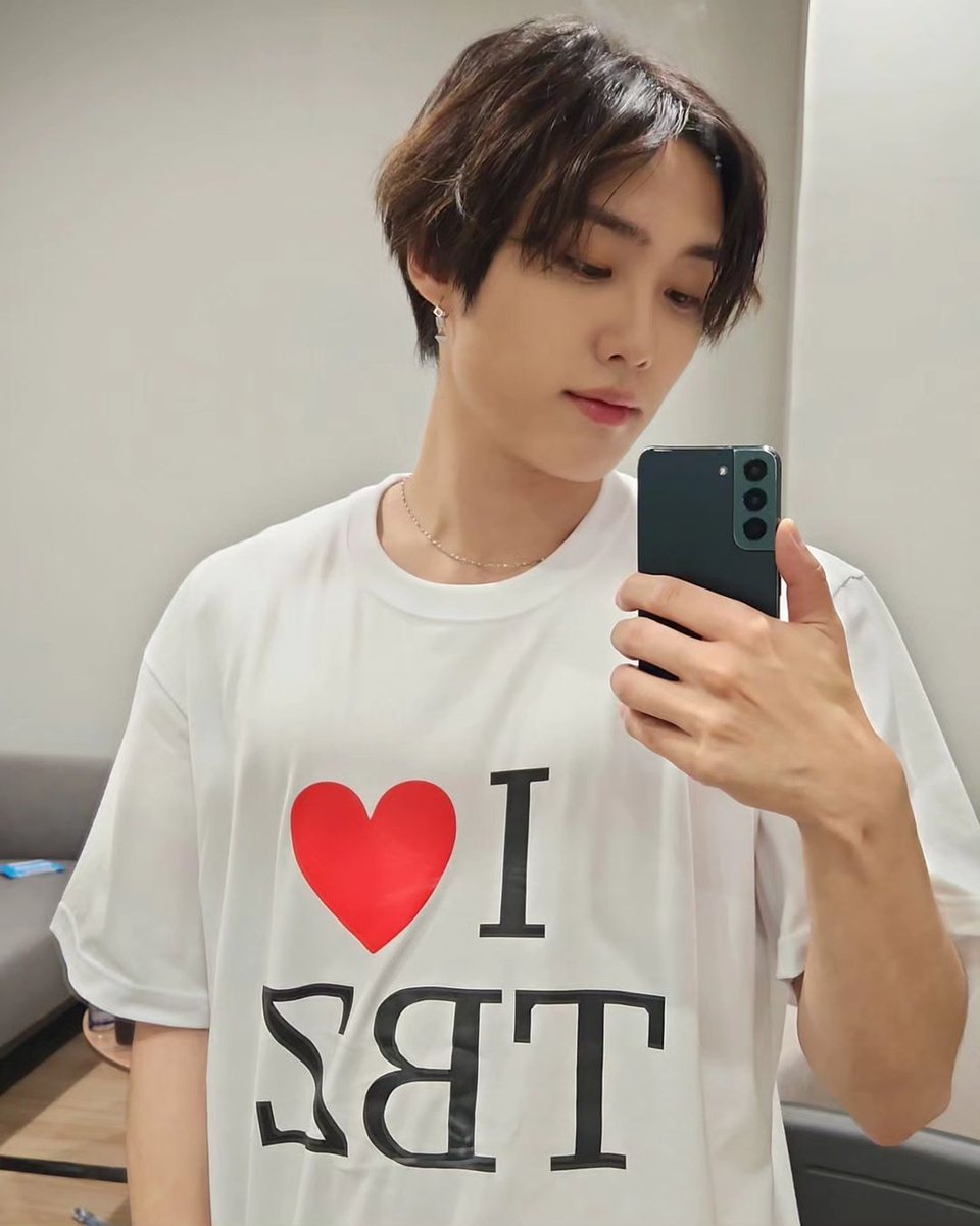 Just in case it wasn’t obvious enough... I ❤️ TBZ! Every moment with these guys is special, and I couldn’t be more proud to be part of this journey with them. Here’s to many more memories together 🫶🏻