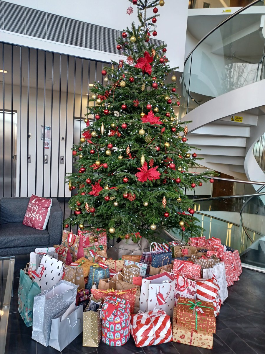 The Rank Group Plc (@therankgroup) on Twitter photo Our team in #Maidenhead has done it again... They’ve wrapped & donated 76 presents to <a href="/helptheaged/">helptheaged</a> through their annual Giving Tree, spreading a little extra joy this #Christmas. A huge thank you to the team for your kindness & generosity🎄🎁 Our team in #Maidenhead has done it again... They’ve wrapped & donated 76 presents to <a href="/helptheaged/">helptheaged</a> through their annual Giving Tree, spreading a little extra joy this #Christmas. A huge thank you to the team for your kindness & generosity🎄🎁