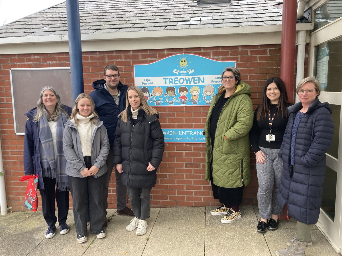 Rhagoriaith tweet media