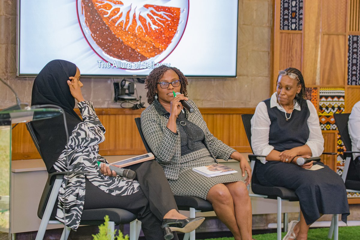 The future of our planet starts from the ground up—literally! Join the conversation  with <a href="/Nancy_Githaiga/">NANCY G</a> ,<a href="/Ermias_Be/">Ermias Betemariam</a> , and Nature's Pitch founder Bea Karanja, Moderated by SameeraHassan, 
👉 Watch now: youtu.be/0nOa62QZntM?si…
