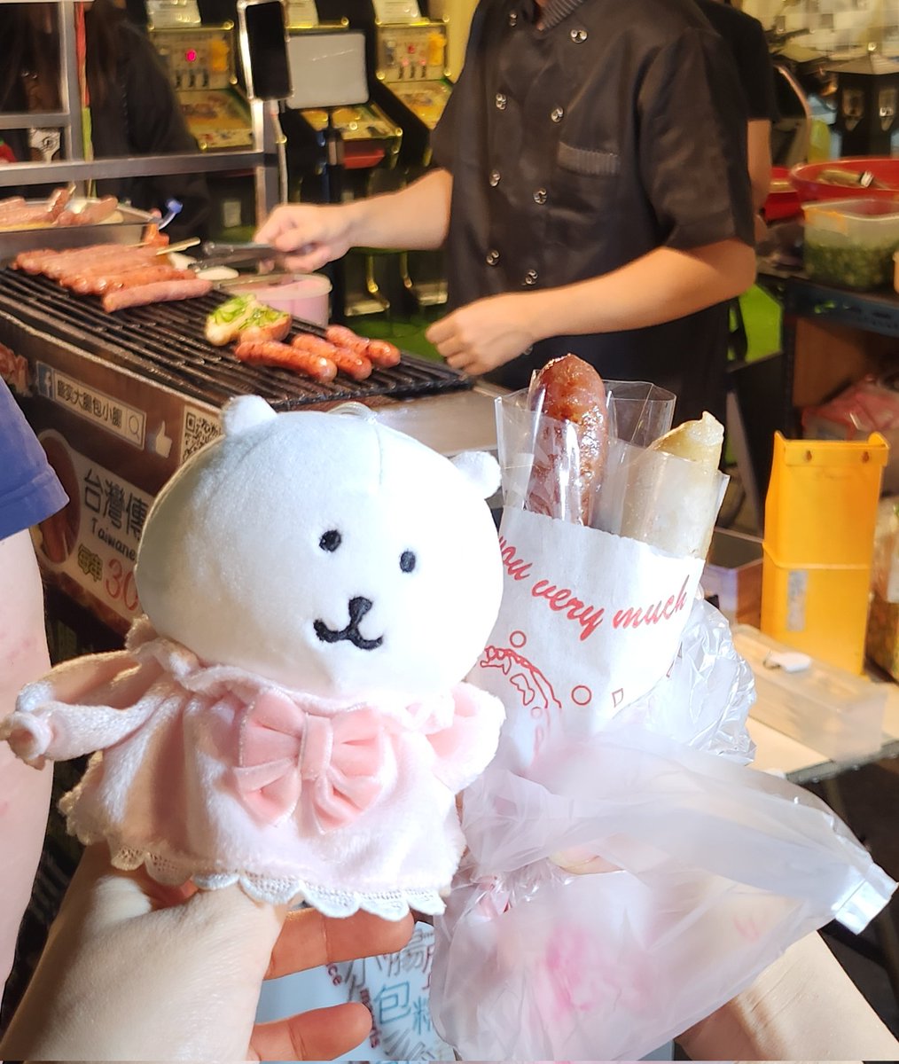 RANG_329's tweet photo. 오랜만에 근황~ 5년만에 대만여행다녀왔는데 즐거웠네요 ꒰◍ˊ◡ˋ꒱ https://t.co/Ewoaug7fB2