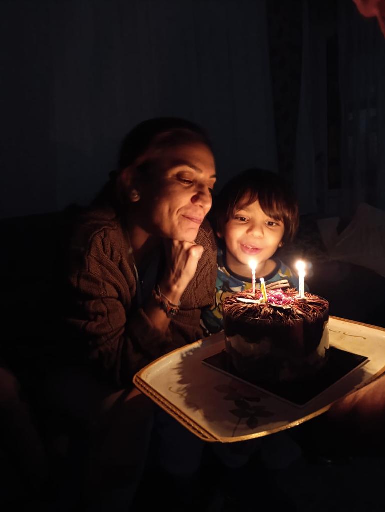 beliz58's tweet photo. Hoş geldin Kırk🥰🥰 30 yaş güzellikler getirmişti... 40 yaştan da beklentim büyük 😍 https://t.co/yMH9vDQEEw