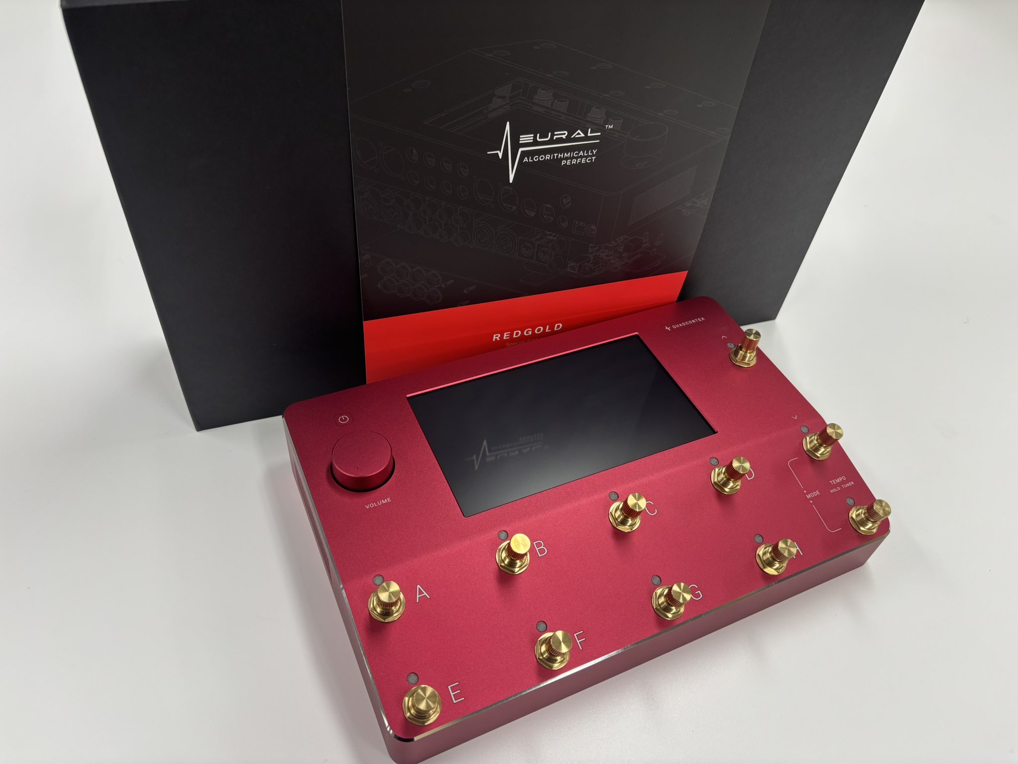 Neural DSP Quad Cortex Limited Color Edition/Red Gold From