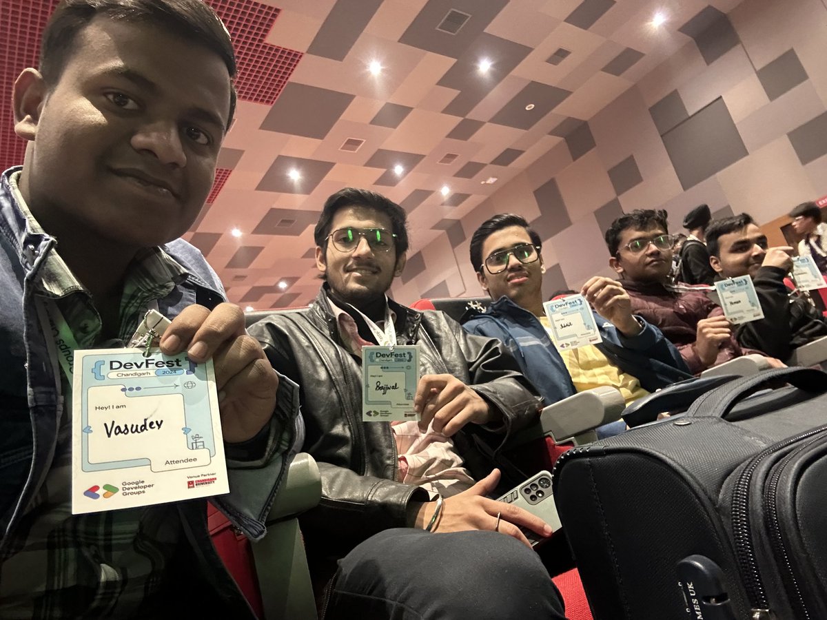 CoderDev011's tweet image. 🔥 DevFest Chandigarh 2024: Tech Revolution Unleashed!
Key Takeaways:
Gemini AI Insights
Google Cloud Strategies
AR.js Future Tech
Startup Ecosystem
Community. Innovation. Learning.
#DevFest2024 #TechInnovation #chillguy #tech #Google #devfest