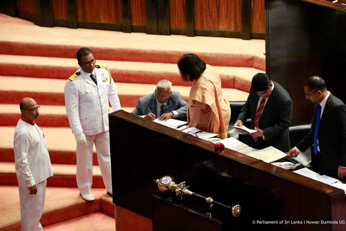 acmcofficial's tweet photo. Hon.Ismail Muhammed Muthu Muhammed was sworn in as a new Member of Parliament today (17) before the Deputy Speaker.

It is noteworthy that Muthu Muhammed who was appointed as a National List Member of Parliament of the #SJB is the Deputy Chairman of the #ACMC https://t.co/Ir8g74kw19