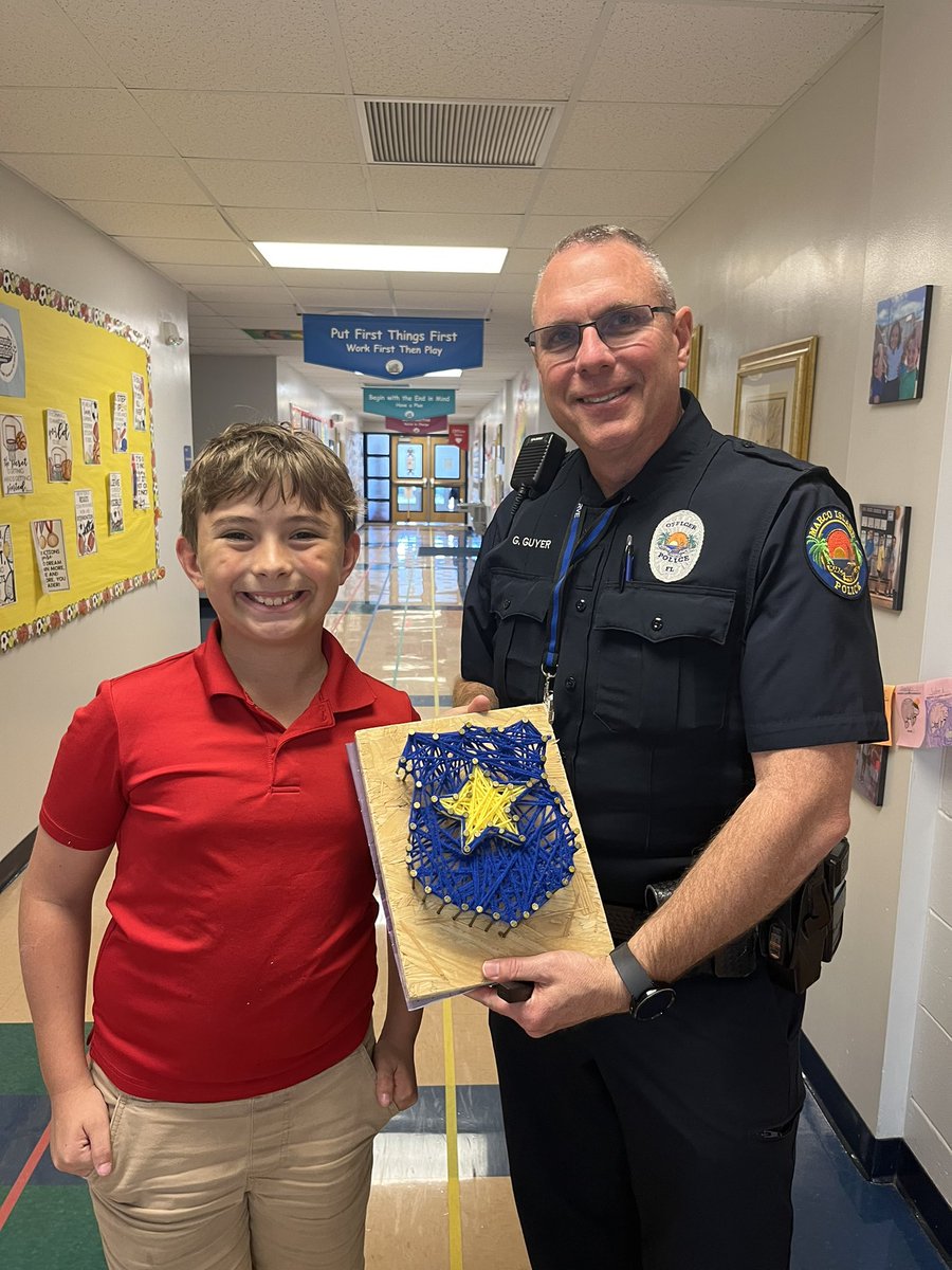 Skudnig's tweet image. Thank you @MarcoIslandPD 👮‍♀️ Officer George for your service to our school and island. 🏝️ Caleb sharpened his saw while learning how to hammer nails and created this gift for you to hang in your office. 🛠️ Wood Shop Club 🧰 @TommieBarfield #ServiceLearning @TheLeaderinMe