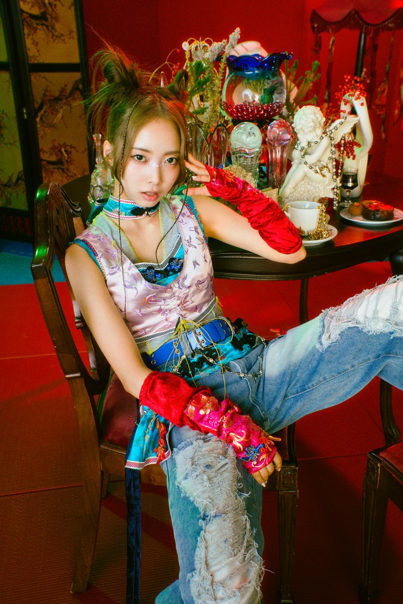 official_myera's tweet photo. 𝙆𝙤𝙩𝙤

⎯⎯⎯✦⎯⎯⎯

MYERA Debut Single 
Lie ライ Lie ライ / Be Naked
➤𝟮𝟬𝟮𝟱.𝟬𝟭.𝟬𝟭 𝙍𝙀𝙇𝙀𝘼𝙎𝙀

#Koto #コト
#MYERA #マイラ #마이라
#MYERA_Lie #LieライLieライ https://t.co/jaGHKaKqaO