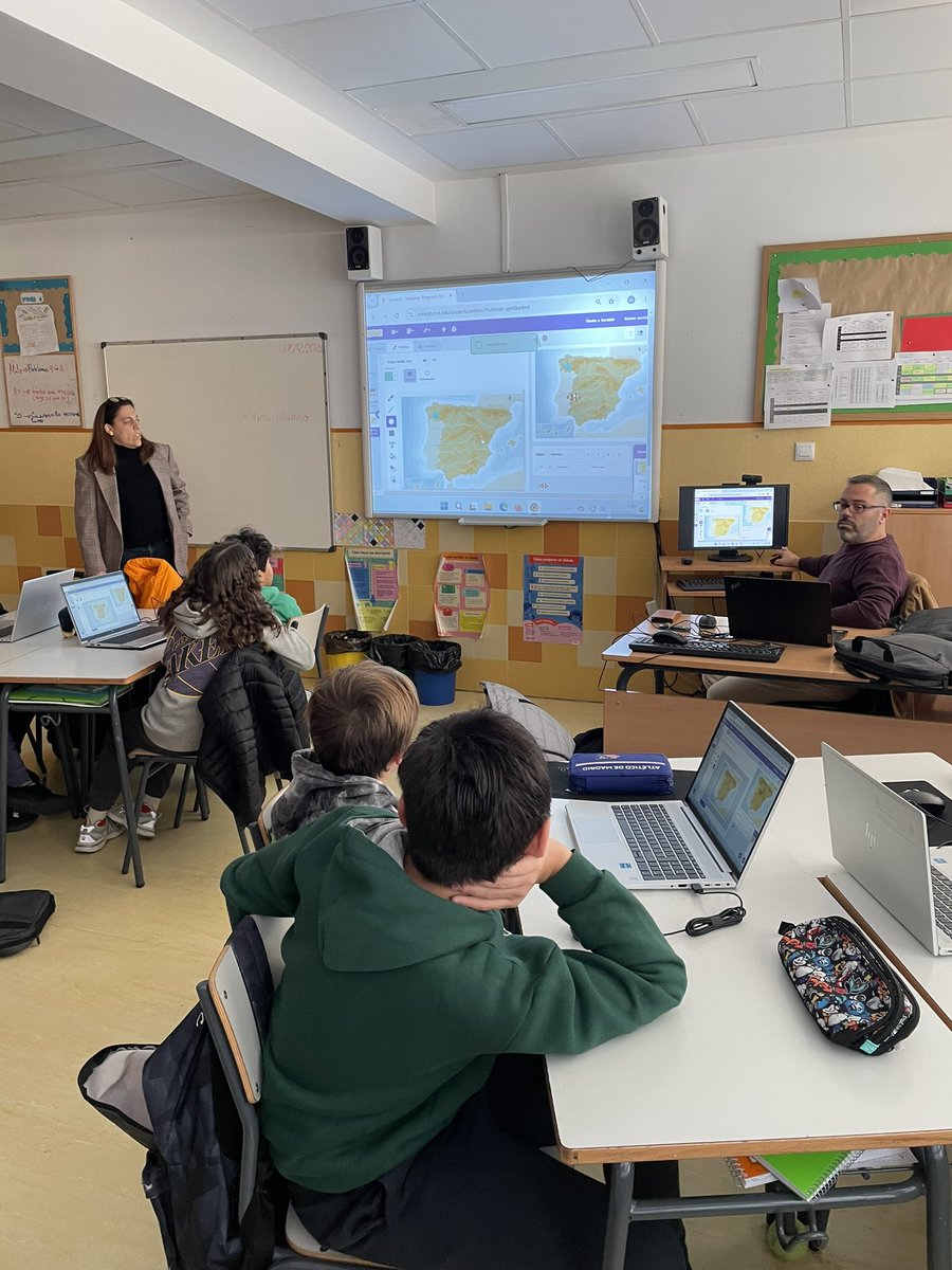 Hoy nos visitan los asesores del programa #CodigoEscuela4_0_Madrid para llevar a cabo una actividad con Scratch. Hemos aprendido a programar  y los ríos de España de forma divertida. Muchas gracias <a href="/NievesCabra/">Nieves Cabra de la Torre</a> y <a href="/JoseAGonZIllera/">José Antonio González Illera</a> por vuestra visita!