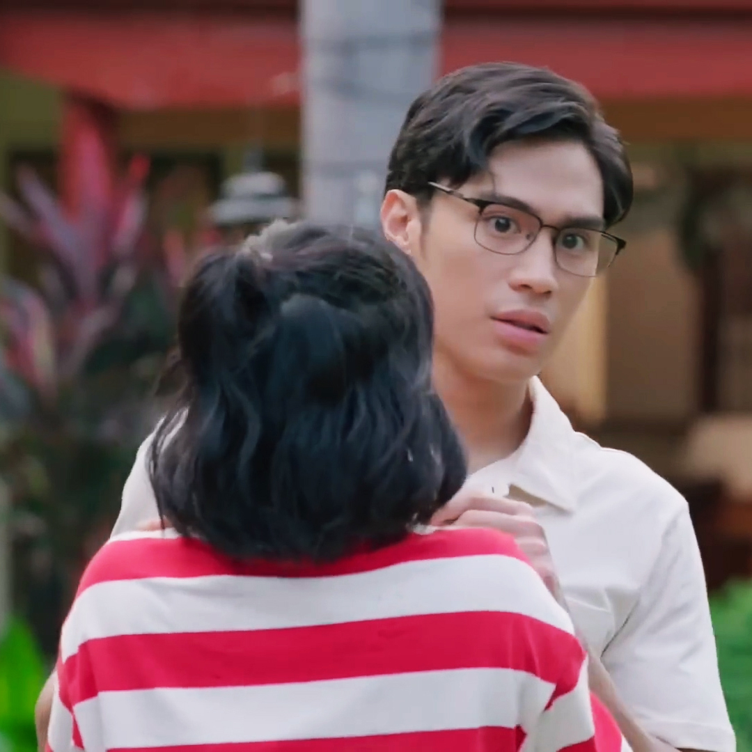 The CHEMISTRY of #KaoMiah tho 🧡

Watch all 13 EPISODES of #Halfmates on ABS-CBN YouTube!
bit.ly/HalfmatesFULLE…