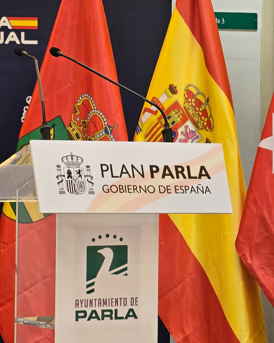 Jupol_Madrid's tweet photo. 👮‍♂️✨ ¡Hoy es un día importante para Parla! 🌟

Desde Jupol Madrid queremos estar presentes en la toma de posesión del nuevo Comisario de Policía. 🚓

Después de todo este tiempo, creemos que es esencial mostrar nuestro apoyo y compromiso. 🤝

#JupolMadrid #Parla https://t.co/8T6lk4n3hm