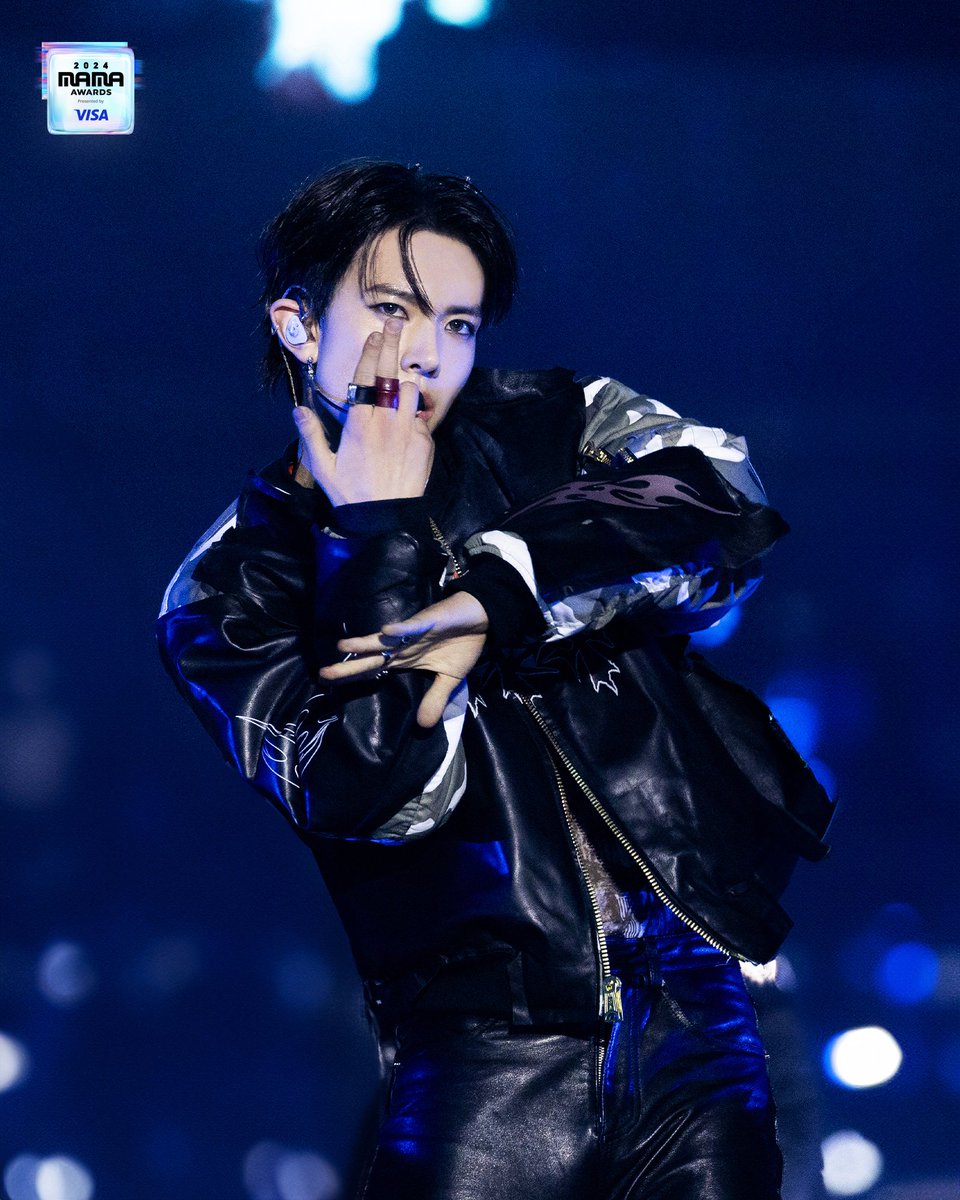 MnetMAMA's tweet photo. https://t.co/Yd1QffEOA4