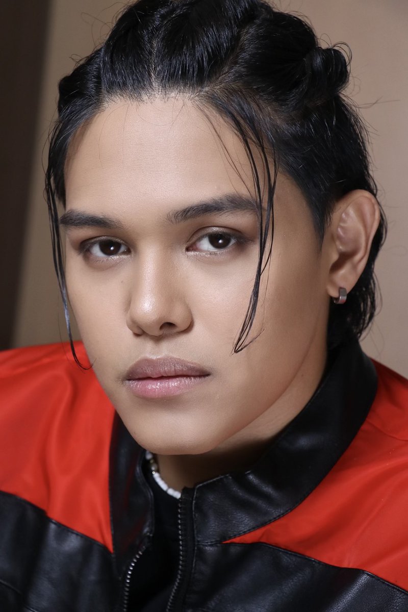 sophiebomarass's tweet photo. @thisisnotomas @RJi_official at the #GalingDitoSaNorthWestSamarStateUniversity #GalingDitoCampX 
@DITOphofficial 

GLAM: #TeamSharmsDeCastro
HAIR AND MAKEUP: Sophie Bomaras
STYLING: Bettina Banez &amp; Mel Estillore
PHOTO BY: @aly____space 
@Official_ALAMAT 

#Magiliws #ALAMAT https://t.co/A356MfnKT2
