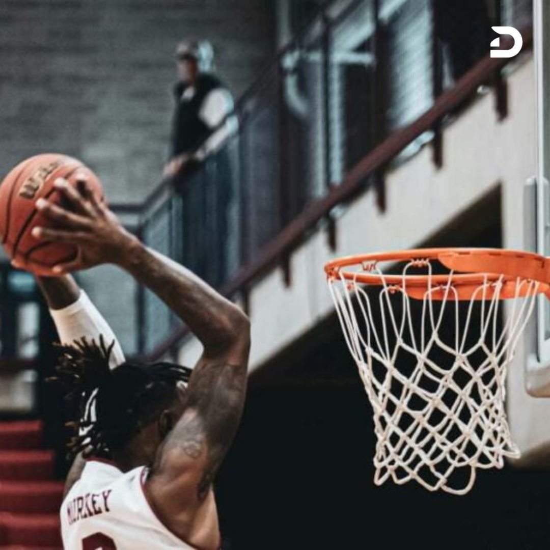 Dawri_app's tweet image. High-flying dunks and buzzer, beaters make basketball unforgettable.
#BasketballLife #HoopsAction