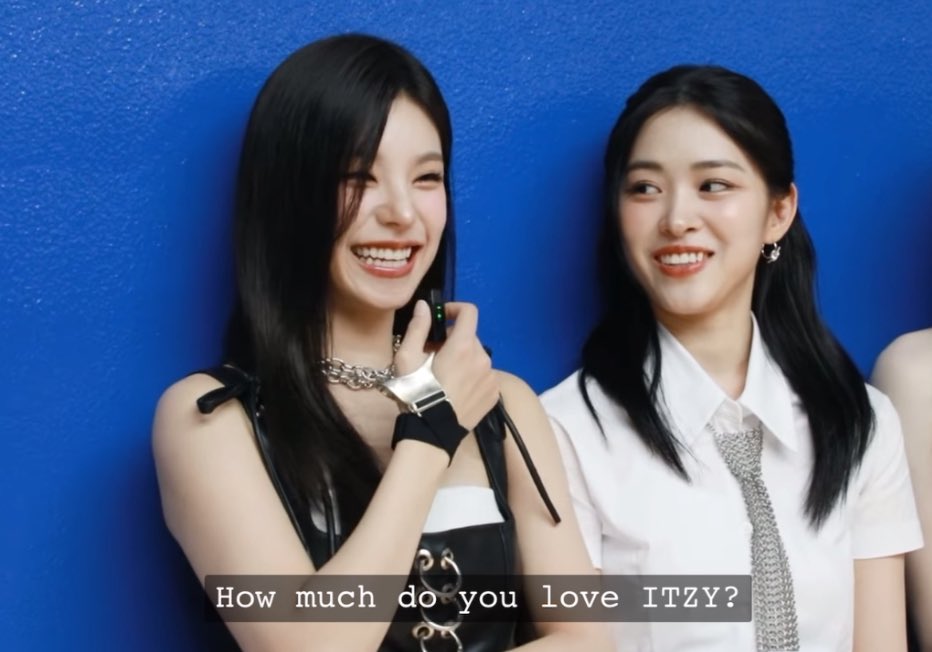 J_giotto's tweet image. So adorable🥺🫳🏻