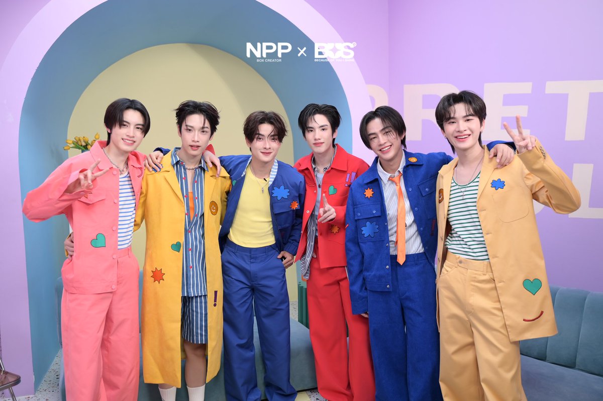NPPBOX's tweet photo. ฮัลโหลว ๆ เทส ๆ
บัสอ้วรพร้อมแล้ว ~ 
บีอัสพร้อมมั้ยน้าา
#NPPxBUS_BOXINGDAY2

ดูสดพร้อมกัน 16.00 น. 
📍ที่ TikTok &amp; YouTube @NPPBOX

#NPPxBUS
#NPPBOX #BUSbecauseofyouishine
#COCREATEDWITHNPPBOX https://t.co/oqbsk0Ol69