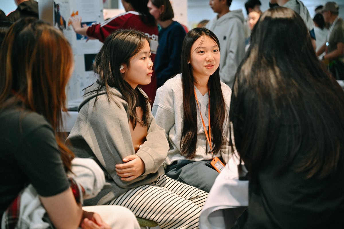 BCISonline's tweet photo. 🧐 MYP Personal Project ✏️

BCIS Grade 10s celebrated the completion of the MYP Personal Project with their exhibition last Friday, sharing their learning processes and products with the BCIS community. Read more: https://t.co/se4r2c8Nmh

#IBworldschool #internationaleducation https://t.co/afWS4kCviY