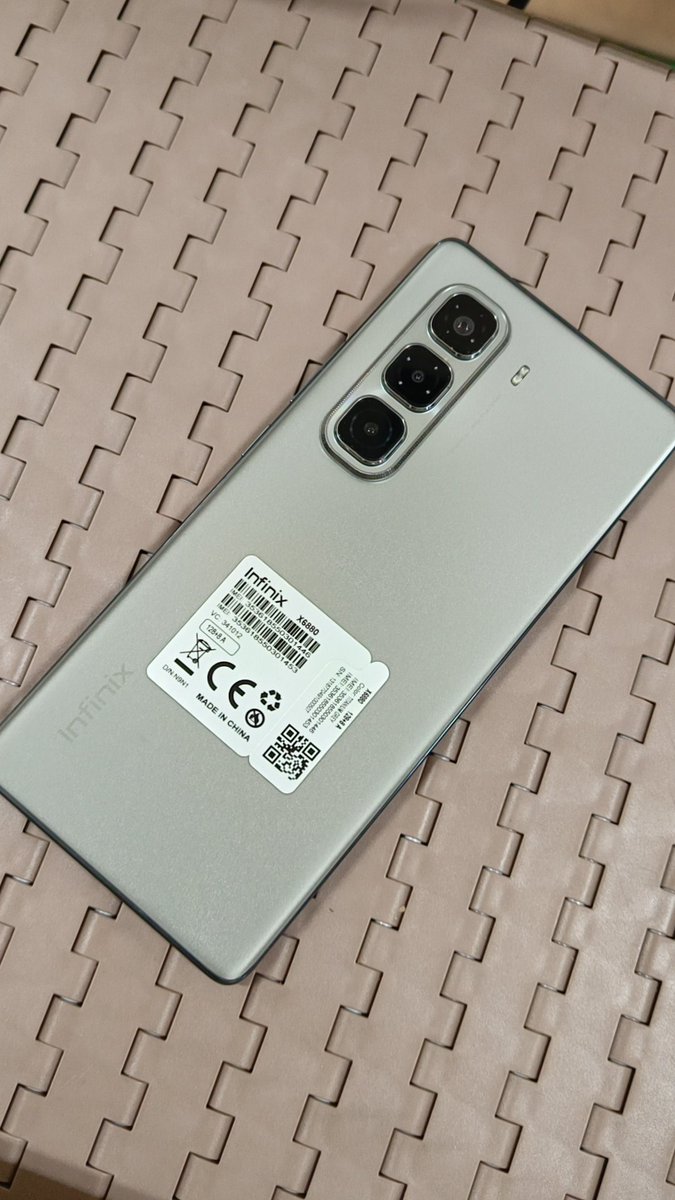 binsypash's tweet photo. Did you know the following features on Infinix Mobile Hot 50pro+? 
I think you should know
1) Powerful engine G100/D6300/G81
2) Up to 5yrs TUV performance fluency
3) The world's slimmest 3D cuverd IP54 Wet hand touch
#wooowsostrong #woowsooslim #woowsoooslim # https://t.co/8IVPiasDNW