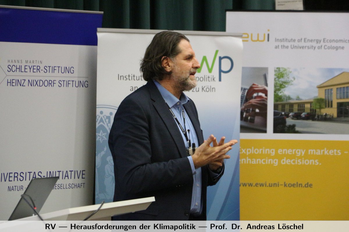 IWP Uni Köln (@iwp_uni_koeln) on Twitter photo Gestern ging es bei unserer Ringvorlesung mit dem <a href="/ewi_koeln/">EWI</a> um #Verteilungseffekte in der Energiepolitik. Danke an <a href="/andreasloeschel/">Andreas Loeschel</a> von der <a href="/ruhrunibochum/">Ruhr-Universität Bochum</a> für diesen spannenden Input. 💪 Gestern ging es bei unserer Ringvorlesung mit dem <a href="/ewi_koeln/">EWI</a> um #Verteilungseffekte in der Energiepolitik. Danke an <a href="/andreasloeschel/">Andreas Loeschel</a> von der <a href="/ruhrunibochum/">Ruhr-Universität Bochum</a> für diesen spannenden Input. 💪