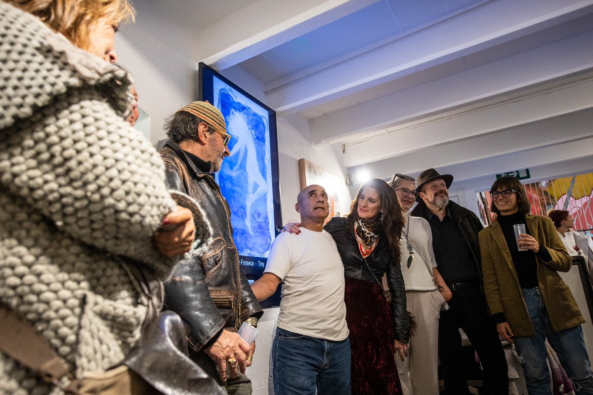 kwojciechowicz's tweet image. Art Party at #CasaDelArte in Palma de Mallorca. I exhibited my Iguana there 😊👍 #artboxprojects #kamaarts #kamilawojciechowiczkrauze #palmademallorca #spain #exhibition #artgallery