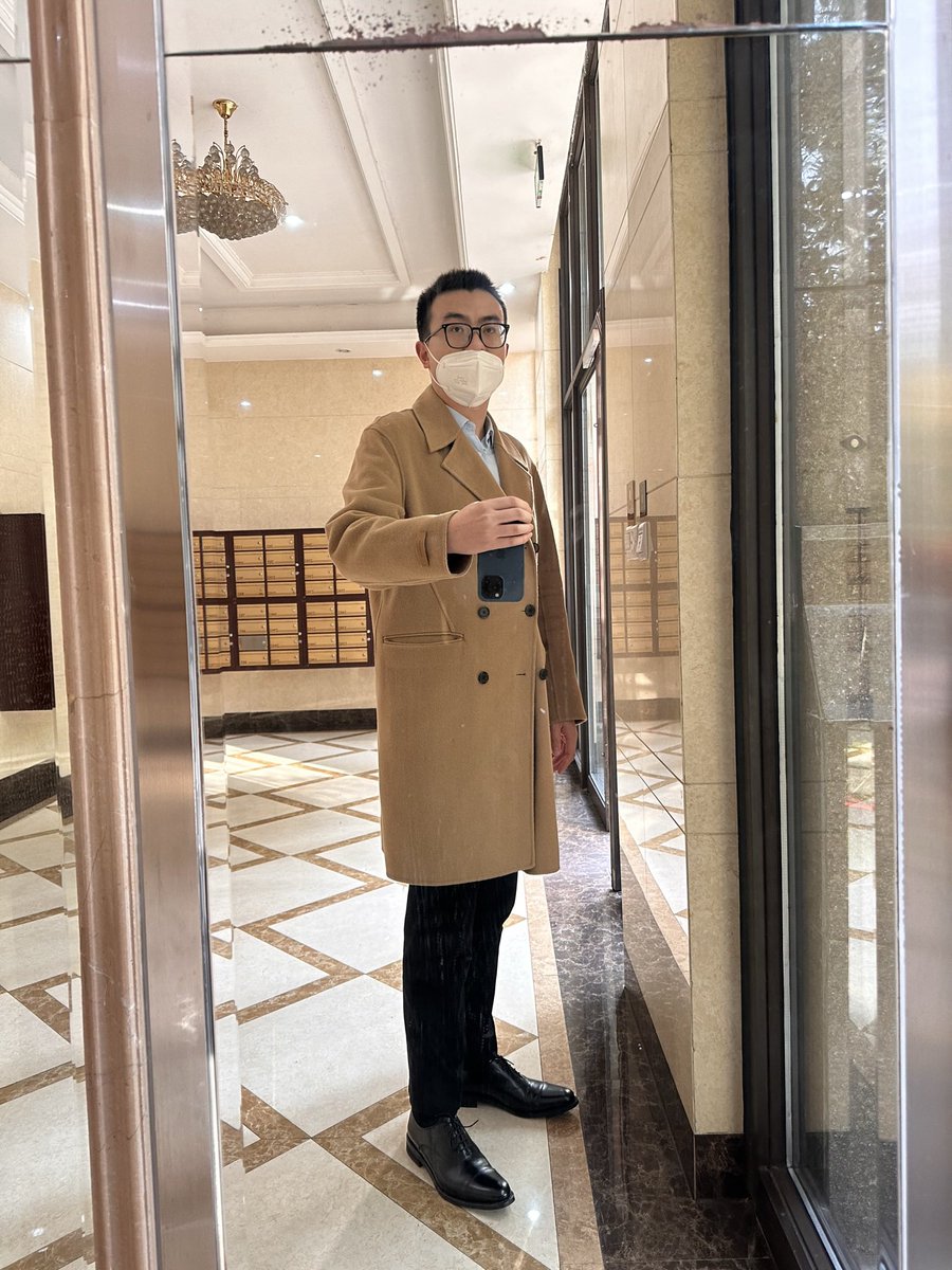 nanS1069M's tweet photo. 老了
天冷就要穿厚衣服
💰💰💰 https://t.co/AaMBGPSsSH