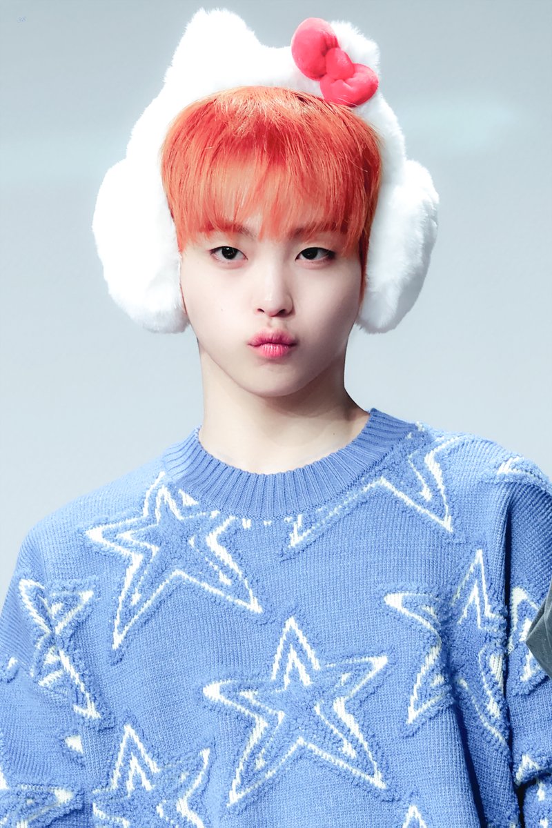 38_20021130's tweet photo. 241214 사운드웨이브 팬싸
#형준 #크래비티 https://t.co/vB410msRJ7