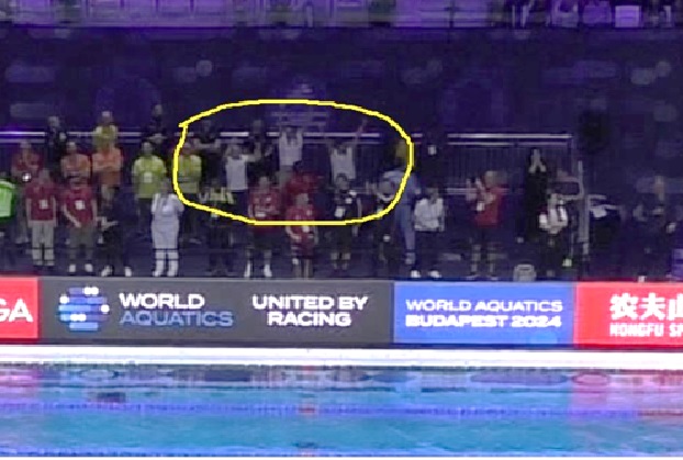 santi_veiga's tweet photo. Great week for the Spanish team in Budapest for WCH's 25m 💪💪

- 1 Gold Medal
- 9 Finals (6 individual + 3 relays)
- 19 National Records 😳😳

Next stop...long course! 😈 https://t.co/Eg3o1P4pQG