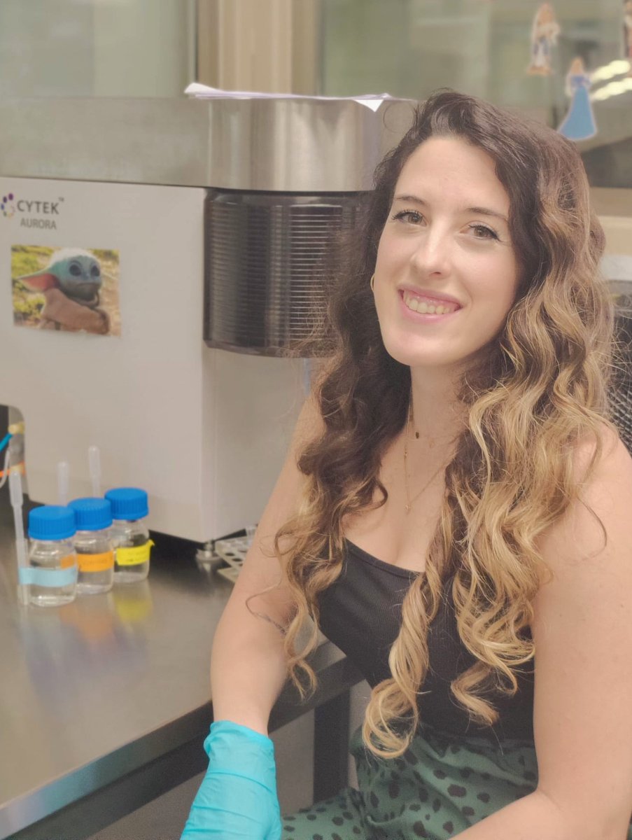 Centro de Investigación del Cáncer/CSIC-USAL-FICUS (@ciccancer) on Twitter photo El trabajo ha sido realizado por la investigadora posdoctoral Alba Pérez Pons del <a href="/LabOrfao/">Orfao Lab</a>, investigador principal del <a href="/ciccancer/">Centro de Investigación del Cáncer/CSIC-USAL-FICUS</a> (<a href="/usal/">Universidad de Salamanca</a> - <a href="/CSIC/">CSIC</a>) e investigador del <a href="/CIBERONC/">CIBERONC</a>, en colaboración con el grupo del CSUR de mastocitosis de Toledo dirigido por el Iván Álvarez-Twose. El trabajo ha sido realizado por la investigadora posdoctoral Alba Pérez Pons del <a href="/LabOrfao/">Orfao Lab</a>, investigador principal del <a href="/ciccancer/">Centro de Investigación del Cáncer/CSIC-USAL-FICUS</a> (<a href="/usal/">Universidad de Salamanca</a> - <a href="/CSIC/">CSIC</a>) e investigador del <a href="/CIBERONC/">CIBERONC</a>, en colaboración con el grupo del CSUR de mastocitosis de Toledo dirigido por el Iván Álvarez-Twose.