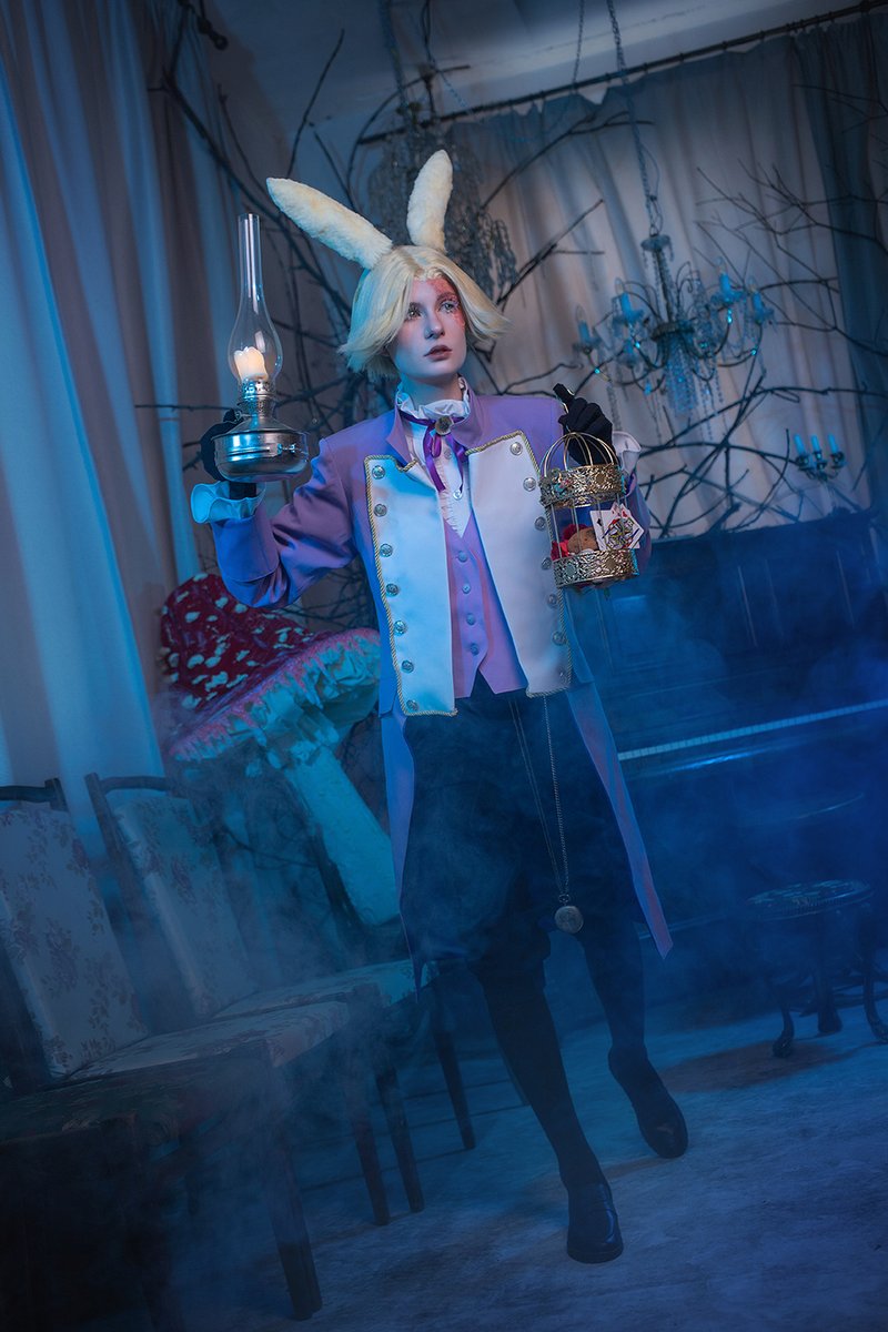 ✨Tokyo Revengers | Alice in Wonderland AU✨

This coming Christmas, let's go to a world of fairy tales, oddities and magic?
And the white rabbit will take you there

Sewing by me
White rabbit Inui by me

artist: <a href="/_brumouss_/">bru | VGen Commission OPEN</a>
