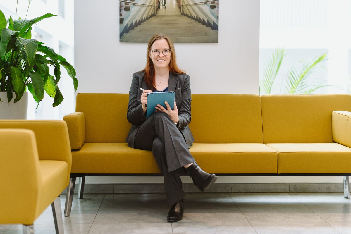 Please welcome Professor Maja Köhn! She is our new Schlegel Professor at the Institute for Cell Biology, where she is conducting research into phosphatases. Read more in the interview: uni-bonn.de/en/news/univer…