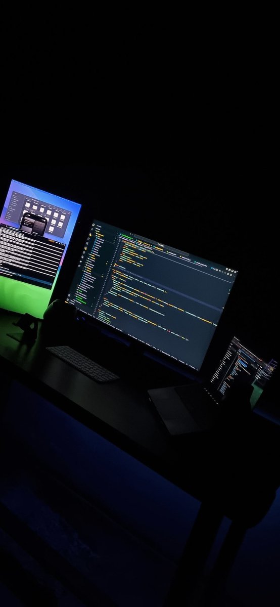 🚀 Day 17 of #notJustHack 2024!

Completed the UI flow with the last commit featuring the splash screen and logo setup. 🤣

Next up: Starting on the backend with some seeded data to begin integrating the flow. Excited for the next phase! 👨🏽‍💻