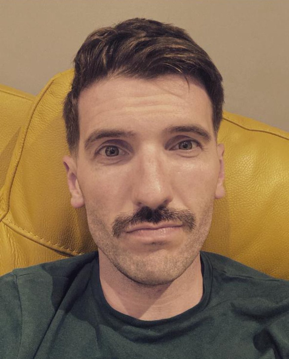 Thinking of going back to the Tash since it’s the most stylish thing to do these days… this was when I needed a Tash for a WW1 play… what’s your thoughts? 
Tash or nae Tash??
