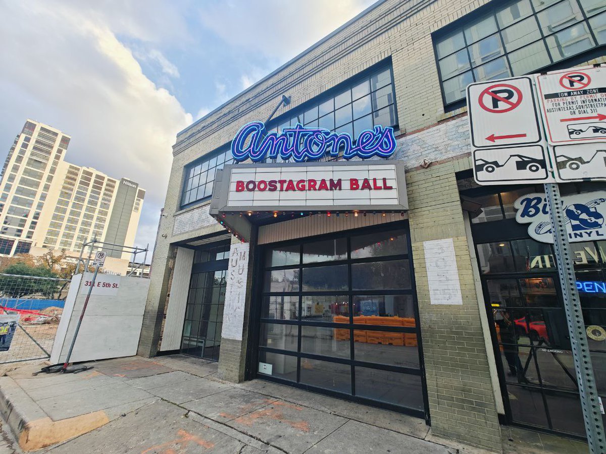 Ainsley Costello tweet media