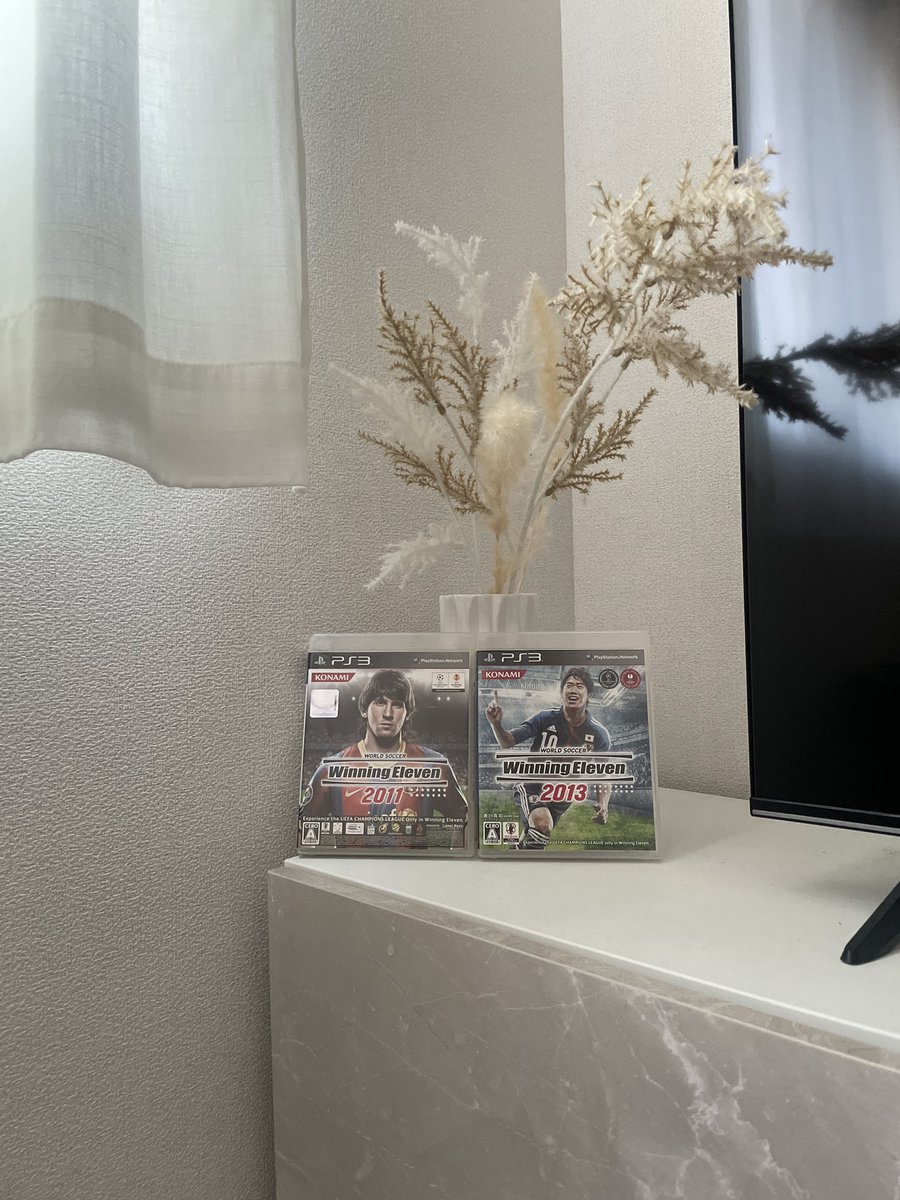 WEPESJP's tweet photo. 俺的サカゲー神作2選

#PES2011
#PES2013 https://t.co/Rlk0buyDhR