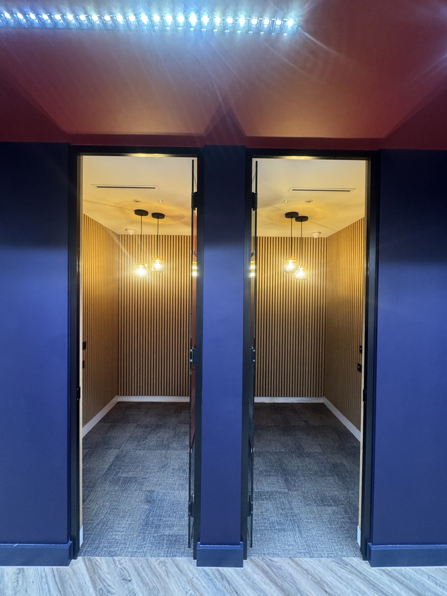 Polyteck finalised a Cat B outfit at 11 Staple Inn in just 10 weeks, transforming the entire second floor into a modern and functional office space. We proudly showcase the transformation below.
Check our case study: bit.ly/3DbfCgj