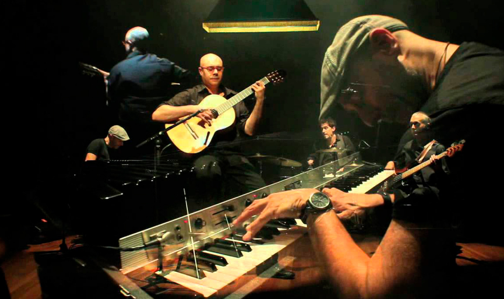 bcnflamenco's tweet photo. 🎶 💫 Let us turn your event into a vibrant, unforgettable experience.

📩 Reach out to craft the perfect performance for your special occasion.  

#LiveArt #UniqueCelebrations #BarcelonaFlamenco #MusicFusion #SpecialEvents https://t.co/0z2N3DnMVL
