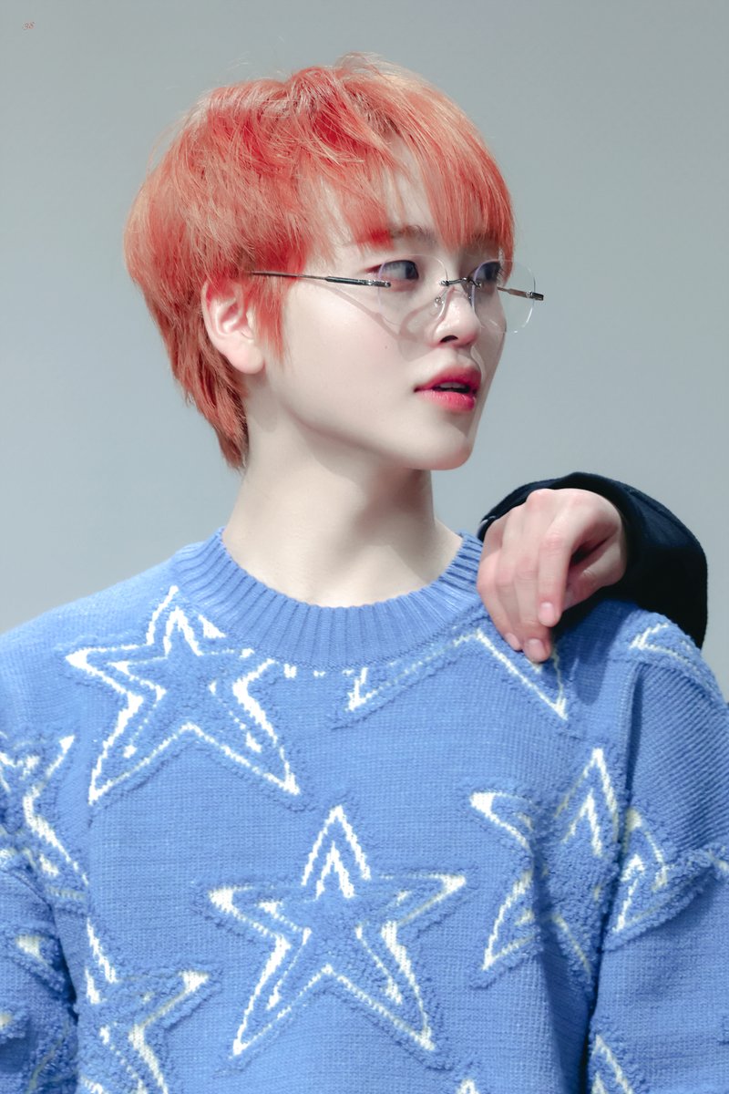 38_20021130's tweet photo. 241214 사운드웨이브 팬싸
#형준 #크래비티 https://t.co/KemK93GsRl