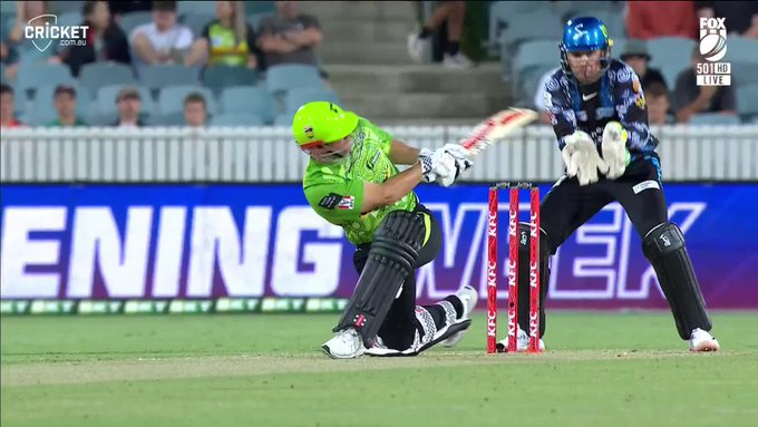First ball of the season, Warner goes reverse 👌 📹 Credits: Twitter/BBL
