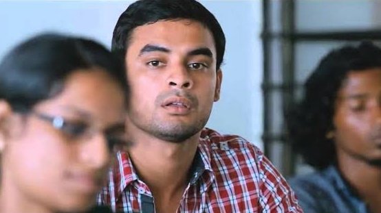 Moshiyeah's tweet photo. Tovino Thomas - Srinath Rajendran movie is all set to kickstart in 2025.
Big Budget Action Flick 🧨
The project is titled #BLUE as of now❕
Primary location: Sri Lanka 🇱🇰
#TovinoThomas | #BlueMovie | #SrinathRajendran | @ttovino https://t.co/P2SrG0acYo