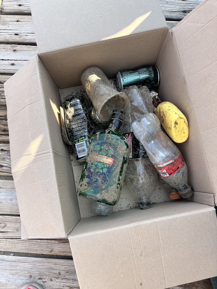 🙏🏽Gracias a todas las personas que formáis parte de la comunidad de Surfrider.

👏🏽En Castellón, Nerea decidió probar nuestro programa de recogidas #OceanInitiatives. Al ser la primera vez, animó a personas de su entorno a probar con ella y ¡dicen que repetirán experiencia!