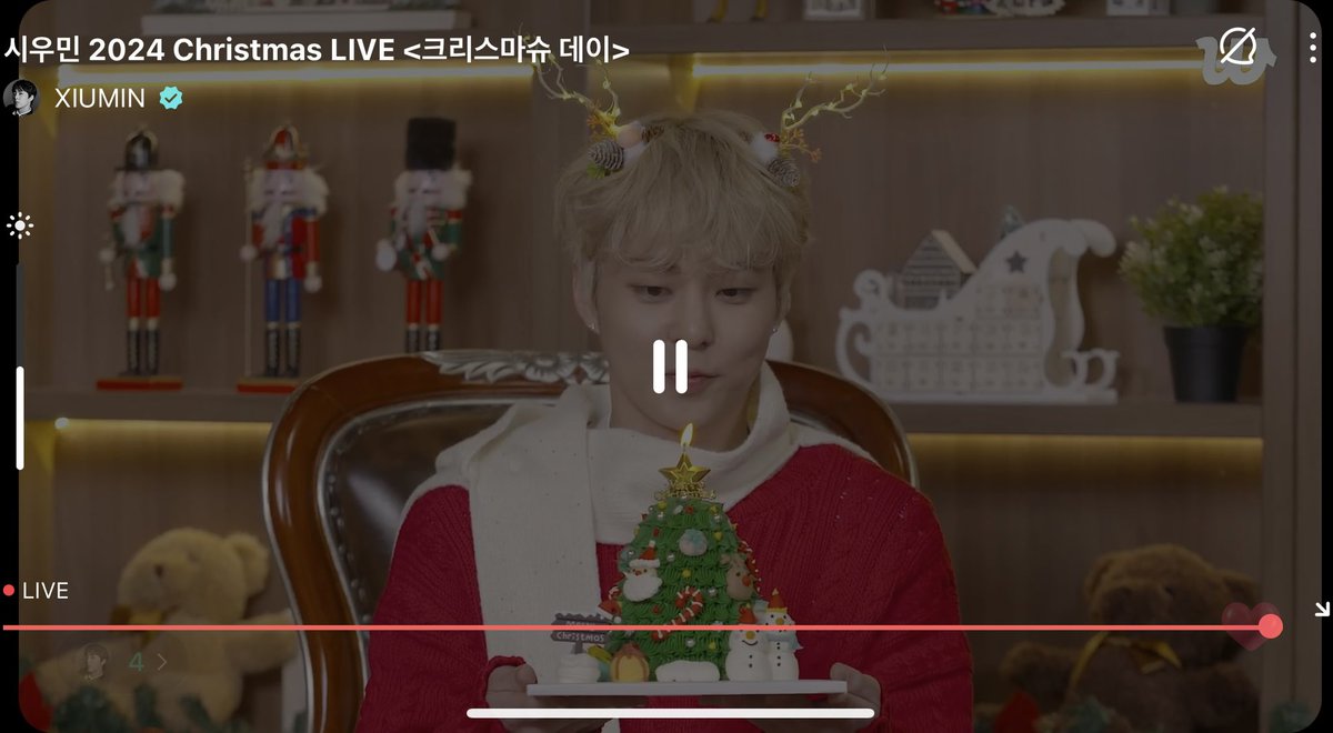 크리스마슈데이🎄🎁

#시우민 #XIUMIN #크리스마슈데이 #슈산타와_함께하는_크리스마스