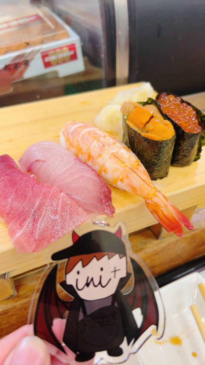 【いにたす忘年会🎊】
今日はいにたすメンバーで忘年会！
1年の振り返りと感謝を込めて、みんなで楽しんできます🍻✨
来年もさらにパワーアップして頑張りますので、どうぞお楽しみに！

#いにたす