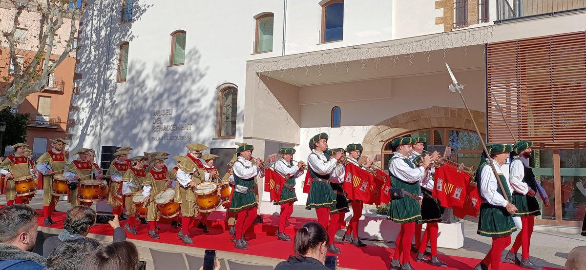 Centre d'Estudis Comarcals del Baix Llobregat (@cecbll) on Twitter photo 👉 Diumenge 15 de desembre, una àmplia representació del CECBLL va assistir a la inauguració del Museu del Renaixement de Molins de Rei. 👉 Diumenge 15 de desembre, una àmplia representació del CECBLL va assistir a la inauguració del Museu del Renaixement de Molins de Rei.